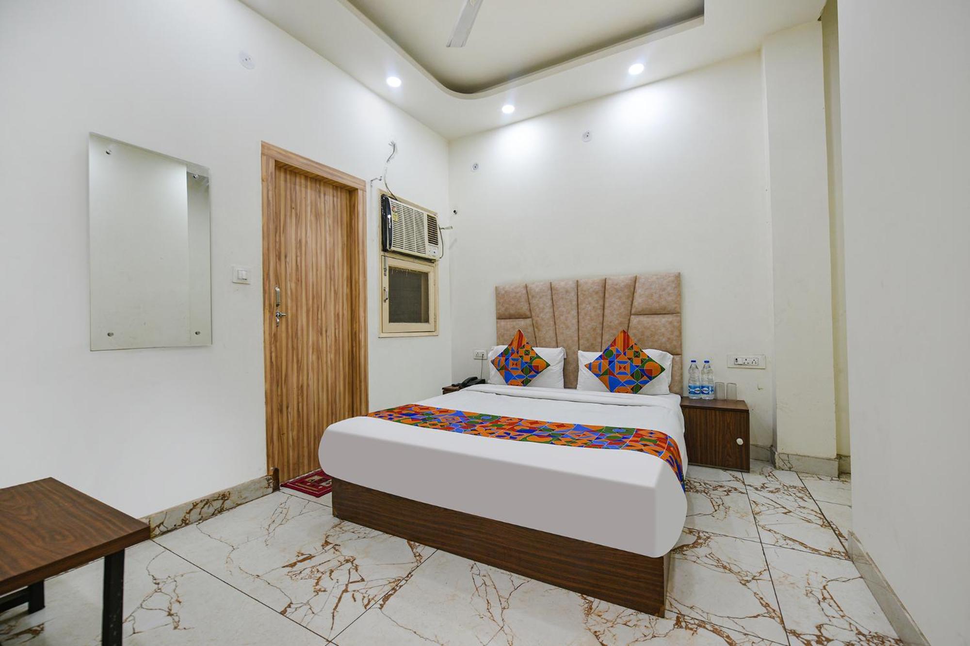 Fabexpress Divya Villa New Delhi Extérieur photo